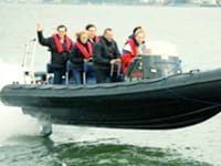 Powerboat varen Ijmuiden