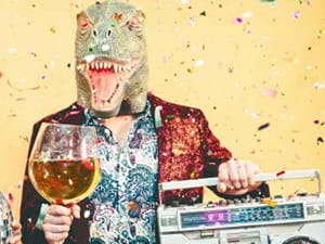 Ludieke kostuums vrijgezellenfeest mannen “Ludieke